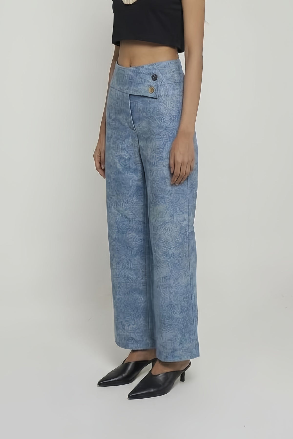 Sabine Light Blue